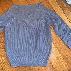 V-Neck sweater